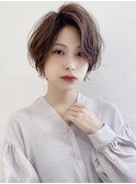 大人可愛い前髪ありのひし形マッシュショートパーマ20代30代