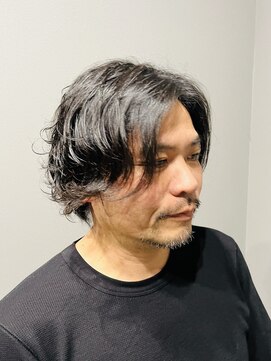 スワロウ(swallovv) メンズミディアムパーマ