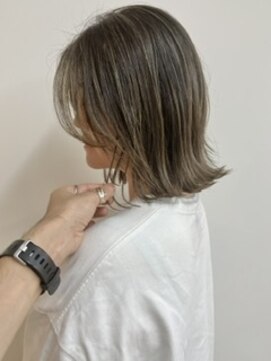 似合わせ/白髪ぼかし/インナーカラーに特化した髪質改善サロン 元住吉 武蔵小杉 ハイライト、アッシュグレージュ、外国人風、白髪ぼかし、元住吉