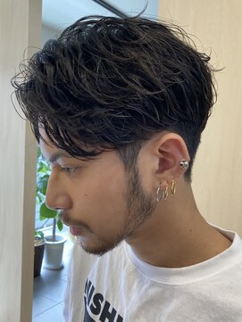 フィフス 栄(fifth) 波巻きスパイラルパーマツーブロックメンズマッシュ栄