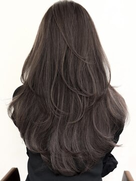 ジル ブラン 福岡(JIL BLAN) ハイライトレイヤーカットショートボブイルミナカラー天神大名