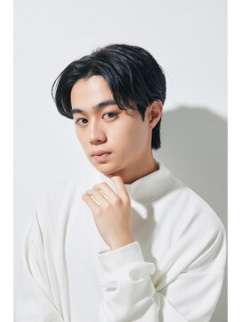 クロード モネ 新宿店(Claude MONET) 黒髪/センターパート/新宿/新宿駅