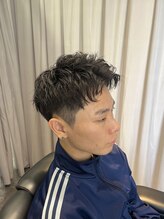 ベロ(Belo) 無造作スパイキーショート大人アップバングヘア