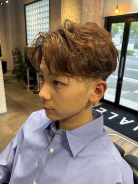 ザ ハレ 学南町店(THE HALE'S) フェザーパーマ