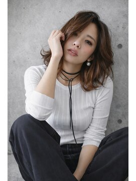 nina 梅田【ニナ】 【2/28 NEW OPEN(予定)】 【nina梅田】大人カールセミディ