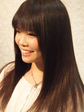 ファイブクインテット(5 QUINTETTO) さらっさらのストレートロング☆