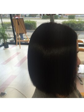 ヘアーアンドメイク ピーチ(hair&make Peach) 前下がりのグラボブ。