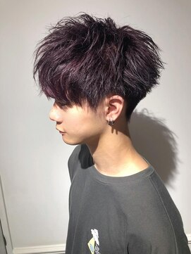 エイド 本店(aid) ワインピンク　刈り上げ　マッシュ