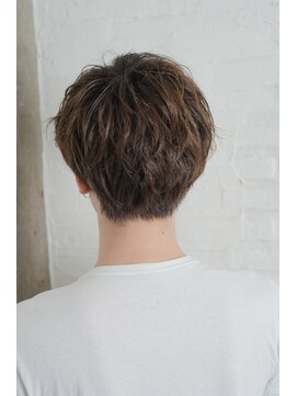 ラピスタ 池袋(Lapista) 韓国ヘアレイヤーカットダブルハイライトカラー【Lapista池袋】