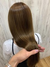 すれ違うあなたの髪に『ドキッ』思わず触れたくなる質感に◎