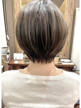 ゼン(ZEEN) 【髪質改善/イルミナカラー/丸みショート】ZEEN@20代30代40代