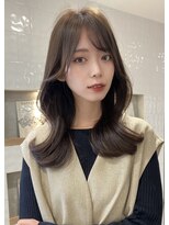 フォンズ(FONS) 大人可愛いヘア*上品くびれヘア 後れ毛 顔まわりカット艶カラー