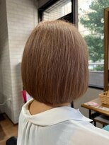 ビスイル 秋葉原店(Vis ill) ミルクティー/ベージュ/ケアブリーチ/ミニボブ/透明感/小顔