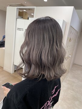 ケンジ 平塚ラスカ店(KENJE) 【里見和樹】ハイライト/グラデーション/グレージュ/白髪染め