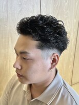 ニアウ 伊勢崎連取店(Niau)&nbsp;波巻きスパイラルパーマツイストスパイラルパーマシャドウパーマ