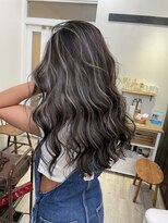 エトラ 渋谷店(etora)&nbsp;小顔 ネビージュ　グレージュハイライトカラー◎