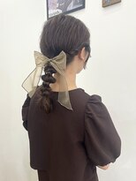 ロックス バイ マグ 松本(rocks BY MAG)&nbsp;20代30代大人可愛いお呼ばれスタイル編みおろしグレージュ