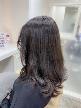 パルファン ヘアアンドスパ(PARFUM HAIR&SPA) オリーブグレージュ