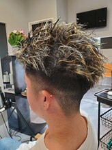 ログシー(log.c)&nbsp;ツイストパーマ＋ハイライト