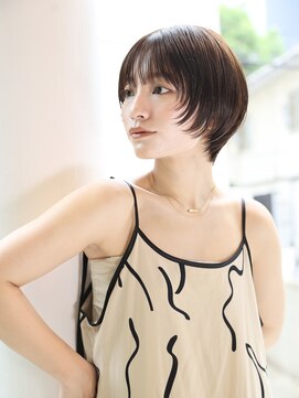 ハーバーズ バイ エムスラッシュ 鎌倉由比ヶ浜(Harbors by M.SLASH) 丸みショート/小顔/レイヤーカット/マッシュウルフ/鎌倉