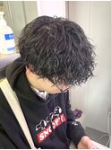スペインカールスパイキーショートブルーブラックフェザーパーマ