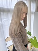 レイヤーカット／ナチュラルレイヤー／ミルクティーベージュ