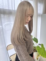 プリュム(plumu.)&nbsp;レイヤーカット／ナチュラルレイヤー／ミルクティーベージュ