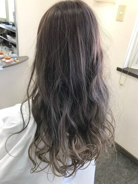 ユニバー テラス(UNIVER TERRACE) グラデーションカラー
