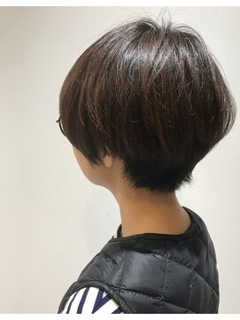 ウィッティ(Witty) 【 witty】ショート