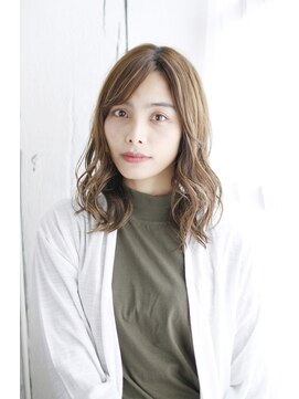 シュシュット(chouchoute) 小顔グラデーションカラーバターブランジュ美髪ダブルバング/159