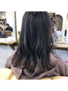 ミルク(MILK) グレーハイライト