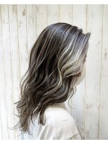 ループ(LOOP) バングカラー+コントラストハイライト