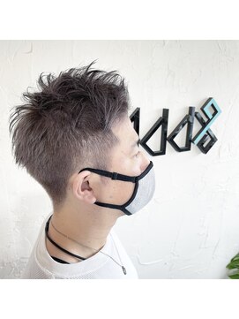 アドナインス(Add9) メンズブリーチ　お洒落刈り上げ　メンズベリーショート