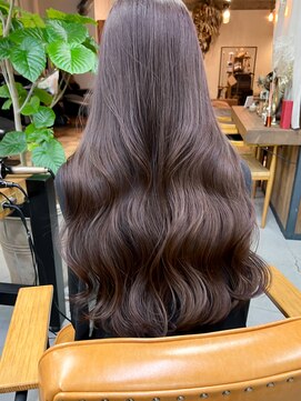 インビテーション(invitation) 大人かわいいくびれヘア前髪カット顔周りカットおくれ毛