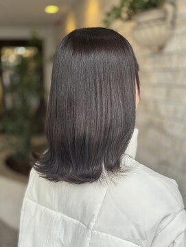 フラット 千葉(Flat.) 艶髪、アッシュグレー【千葉】