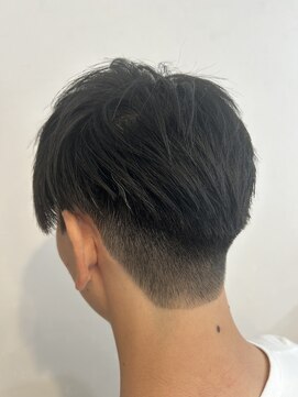 アリー 王子公園店(ARY) 大人カッコいいメンズ「ツーブロック刈上げショート」