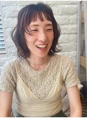オン眉ボブ