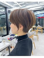 ビューナゴヤ 名駅(VIEW NAGOYA)&nbsp;黒髪カタログ/ボブルフ/小顔に見せるヘア/ワンレン