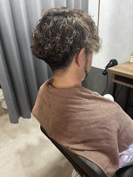 テーラヘアー 土気あすみが丘店(TELA HAIR) 刈り上げ×パーマ×メッシュ