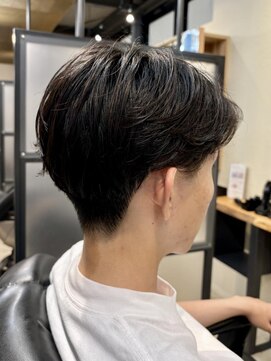アイフラット 本店(I-FLAT) ニュアンスパーマ センターパート ツーブロック