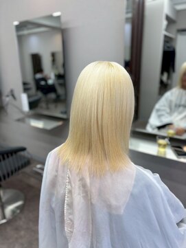 モアムー(Moremuu) ブロンド