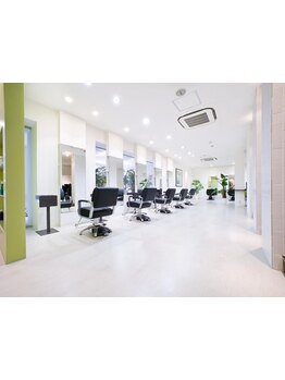 【阪神なんば線出来島駅降りてすぐ！】お客様に寄り添い魅力を最大限に引き出すお時間をご提供！