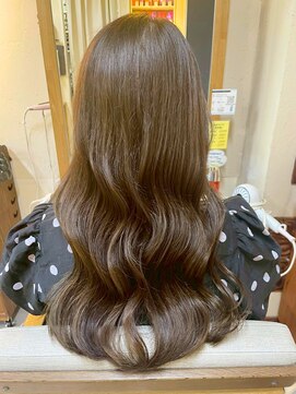 ヘアリゾート粋 ウナム 新宿東口店(enam) レイヤーロング/カーキーブラウン/透明感カラー