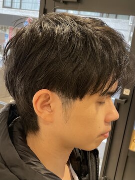 ケンジ 南林間(KENJE) 耳周りスッキリの爽やかメンズカット【南林間】