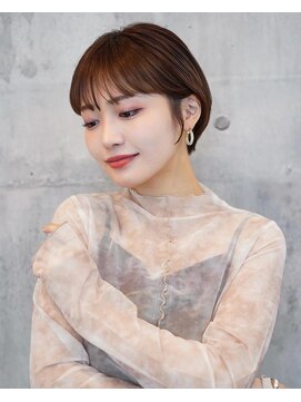 アイスバーグ ウェスト 清澄白河(eyesburg W/est) 大人可愛い20代30代40代黒髪前下がりショートボブ丸みショート