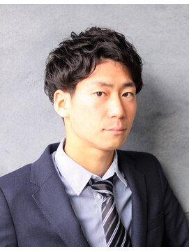 ノイセル(Noisyle) イメチェン　ネープレス　無造作パーマ　ビジカジ　メンズヘア