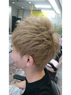 カットクラブ エルズエム(cuT cLub L'sm) 束感ショート!