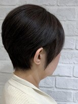 コム(com by neolive)&nbsp;自然なボリューム　ミセス ショート