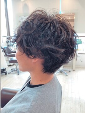 フェイバリットビューティシャルム(Favorite Beauty Charme) 爽やかメンズショートくせ毛風パーマ簡単メンズスタイリング