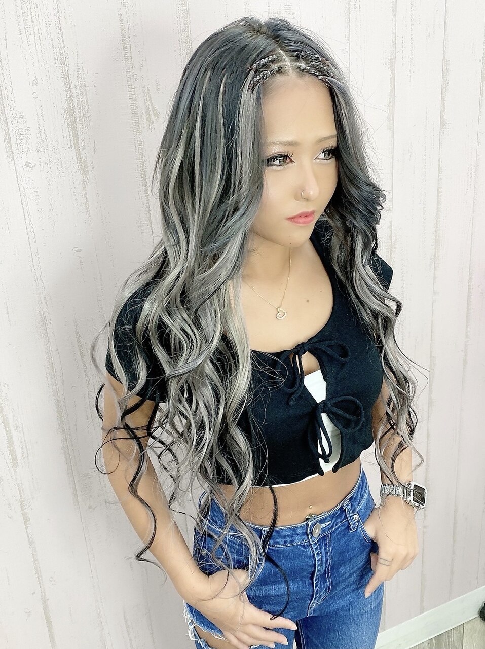 シルバー×ハイロー#シールエクステ#グラデーションカラー#渋谷